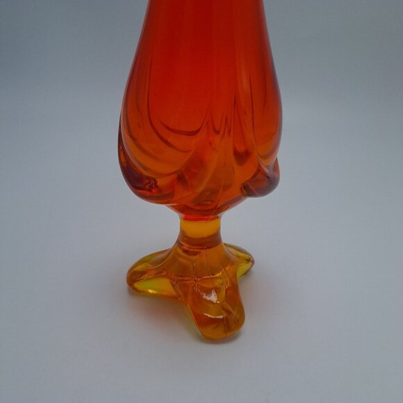 Viking Amberina Orange Footed Vase - Picture 8 of 11